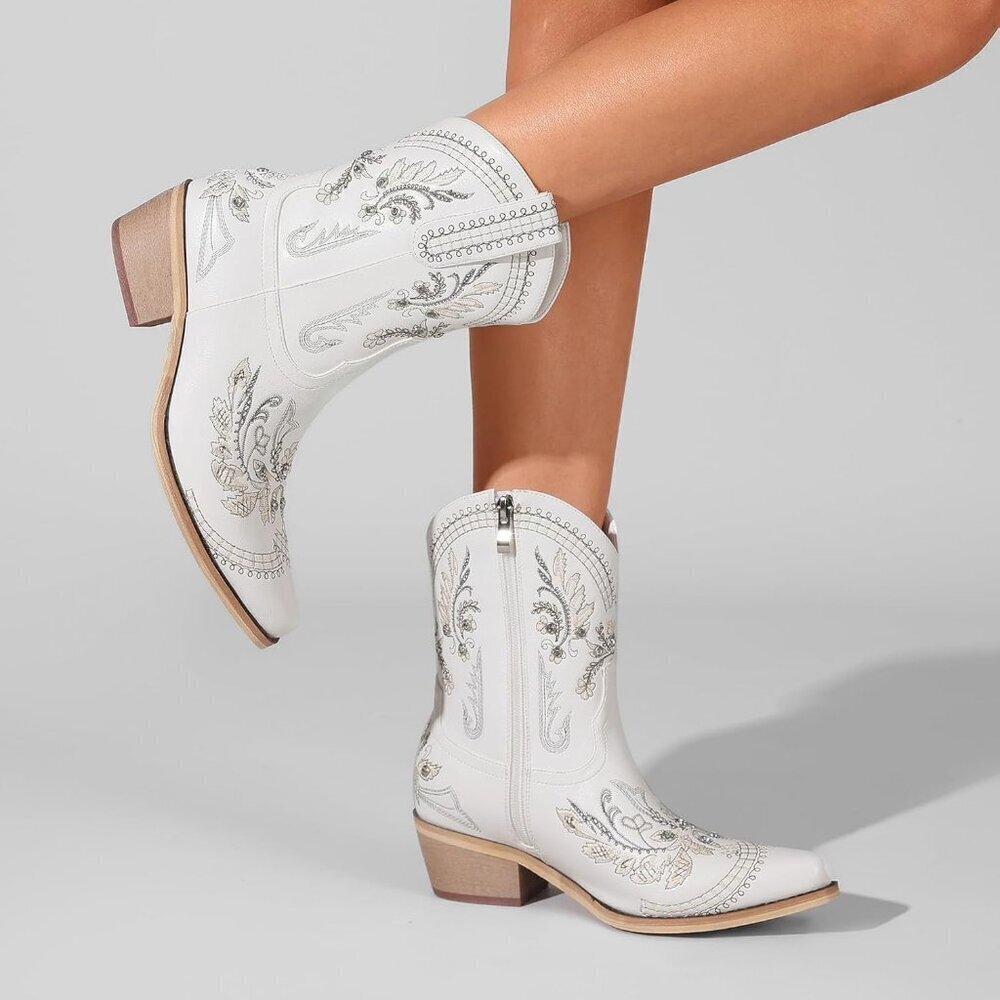 Women's White Embroidered Side Zipper Comfortable Chunky Heel Western Boot - Picture 2 of 6